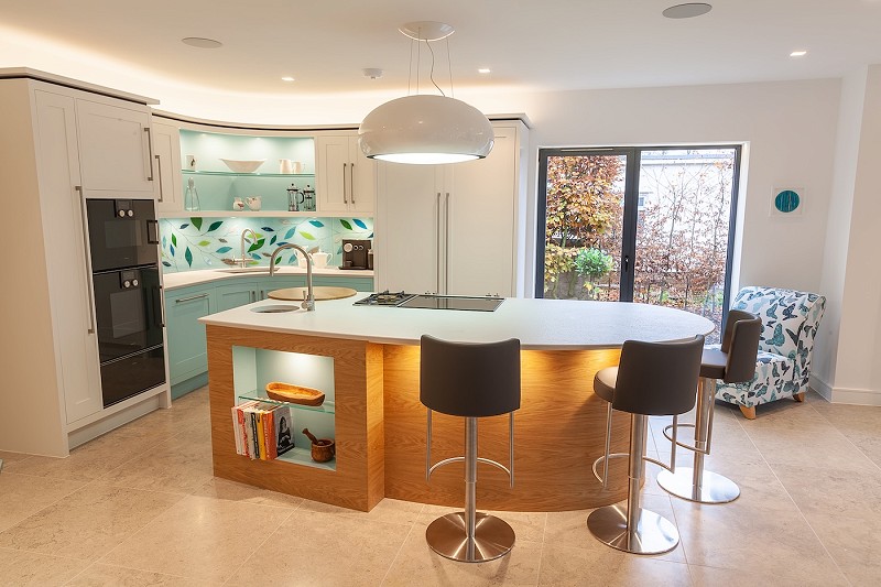 Designing kitchens for holiday gatherings 04