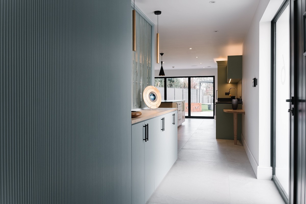 Contemporary Kitchen and Entrance Screen - Nantwich, Cheshire