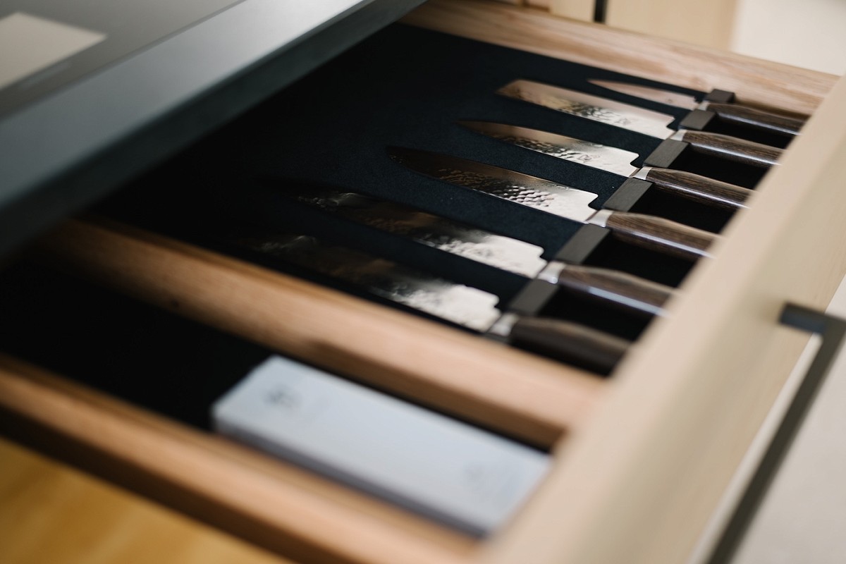 Contemporary Kitchen and Entrance Screen - Nantwich, Cheshire