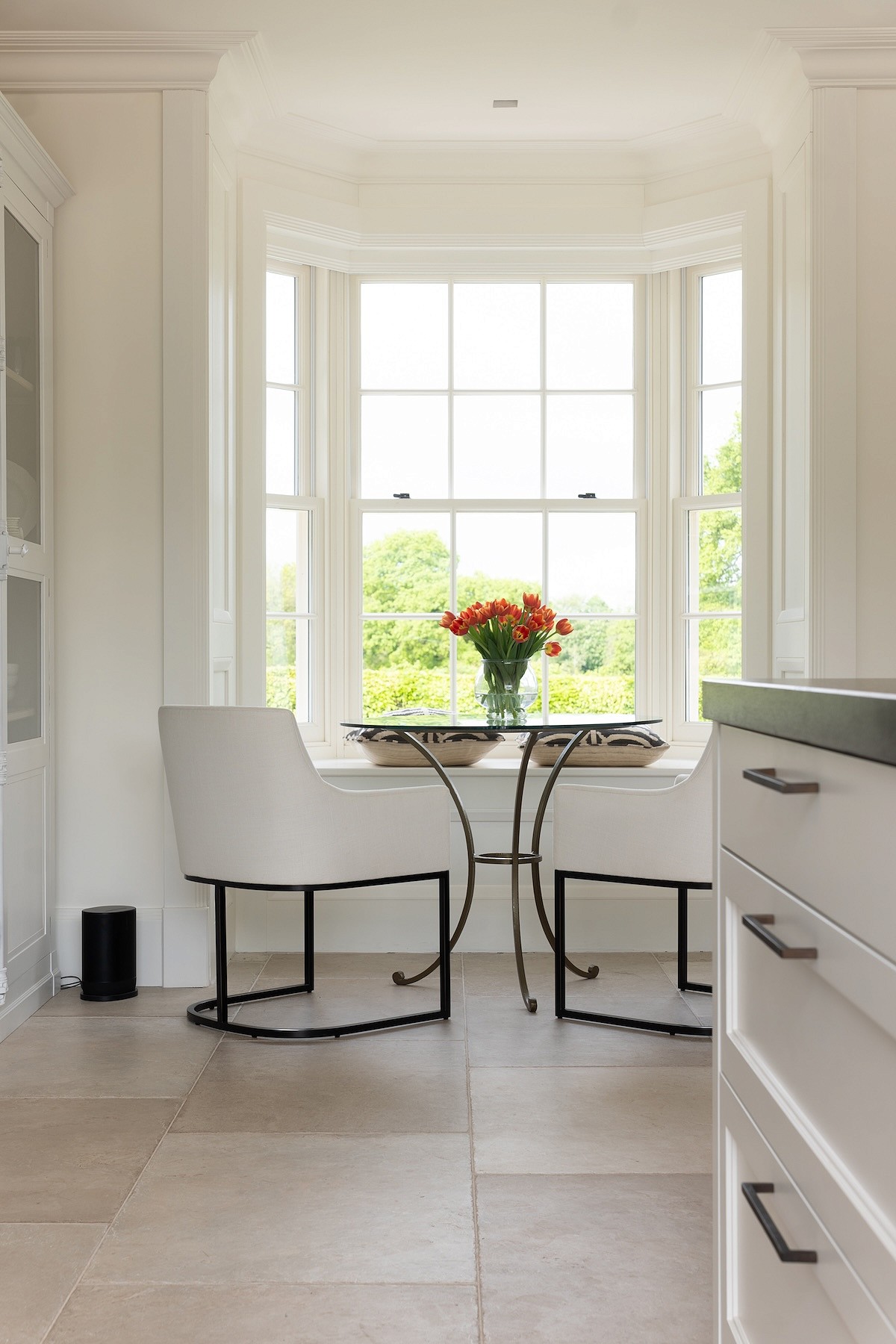 Classical New England Kitchen - Great Budworth, Cheshire